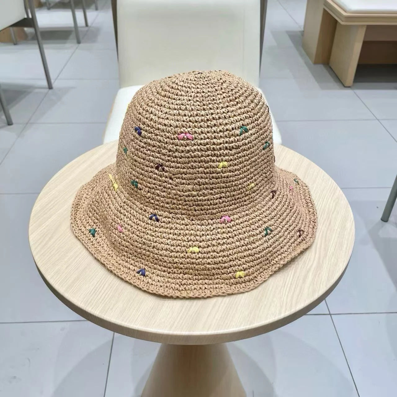 Colorful Braided Wide Brim Straw Hat for Women, 2025 Spring/Summer Oversized Flattering Beach Sun Hat with Fisherman Design Gift